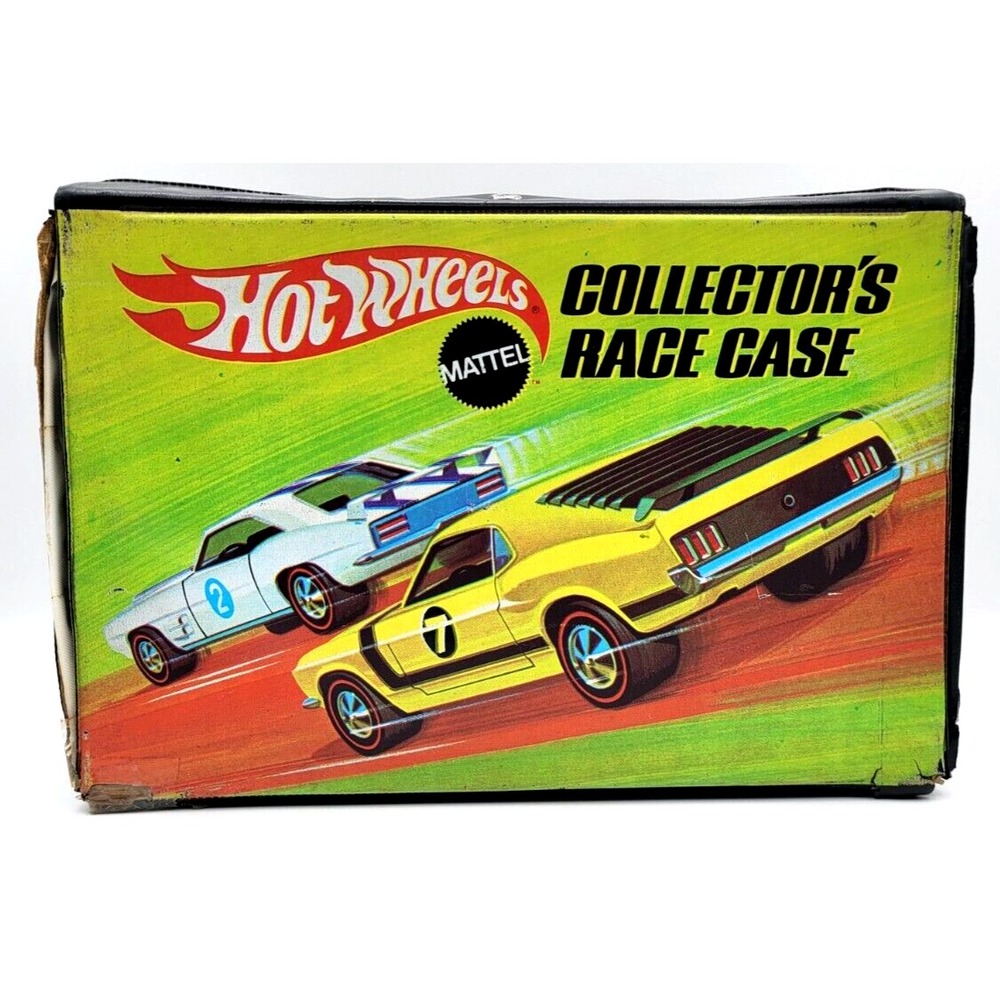 1969 MATTEL HOT‎ WHEELS COLLECTORS RACING CASE With TRAYS Vintage